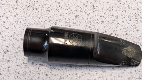 Yamaha alto saxophone - alto,