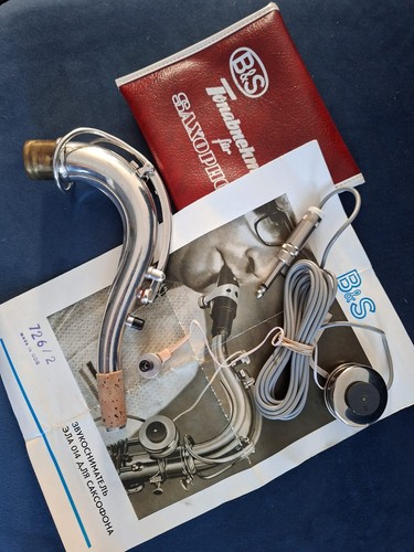 Tenor saxophone neck crook - saxophone,
