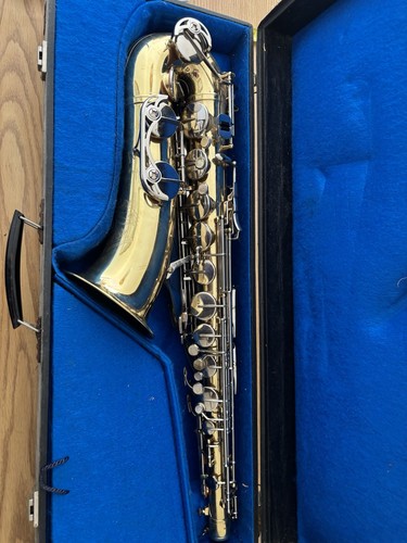 Saxophone instrument - saxophone,