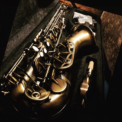 Black matte finish brass tenor - black,