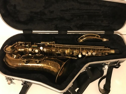 King zephyr alto saxophone - ,