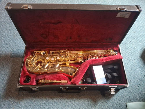 Yamaha saxophone yas25 with - yamaha,
