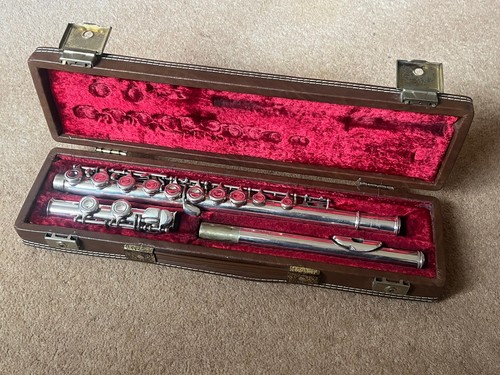 Boosey hawkes flute with - flute,